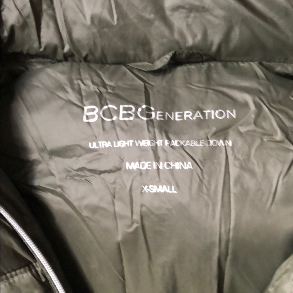 BCBG lightweight down jacket - Picture 4 of 4